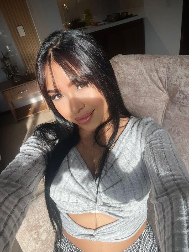 Sarah🖤hottest peruvian girl on OF🔥 profile picture