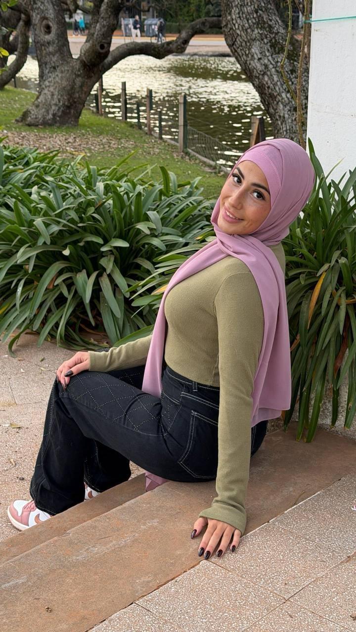 Shirin ☽ شيرين 🍇 profile picture