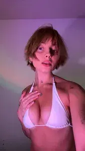 Molly π³οΈββ§οΈ skinny tgirl profile picture