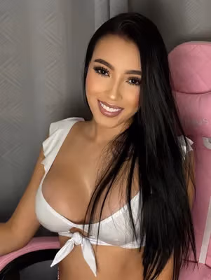 Ariana V ๐๐จ๐ด profile picture