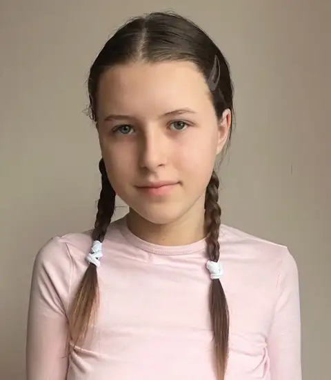 💘 Kinder Olya 💘 OnlyFans photo 1