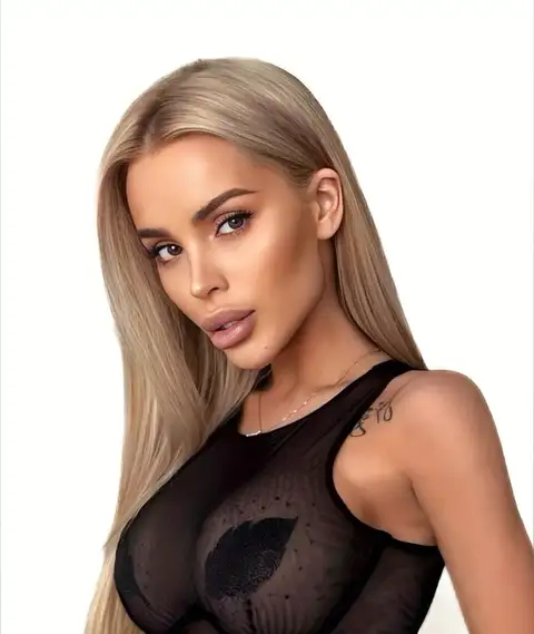 Elise😈 OnlyFans photo 2